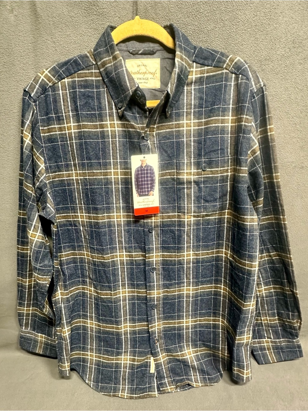 Weatherproof Men's Blue and Brown Plaid Button-Down Shirt with Cream Accents